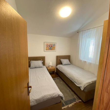Apartment Soline 비오그라드나모루 외부 사진