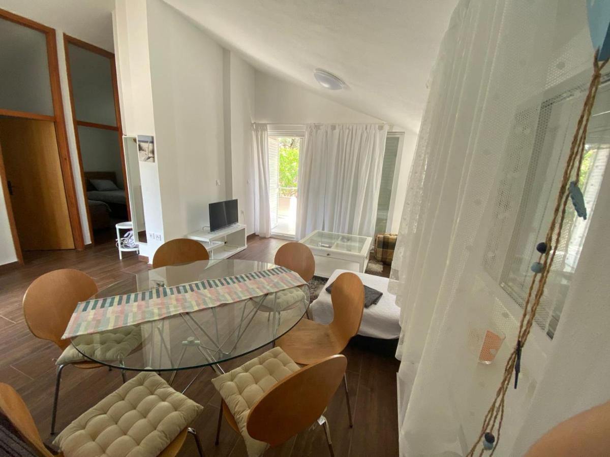 Apartment Soline 비오그라드나모루 외부 사진